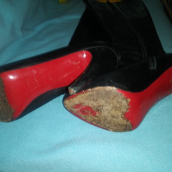 Louboutin tall boots - Picture 5 of 6